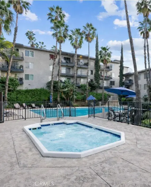 1517 E Garfield Avenue #53, Glendale, CA 91205 - #3