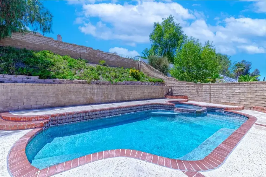 21452 Carol Sue, Saugus, CA 91350 - #2