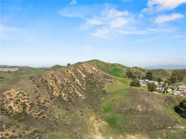 0 Silver St, Val Verde, CA 91384