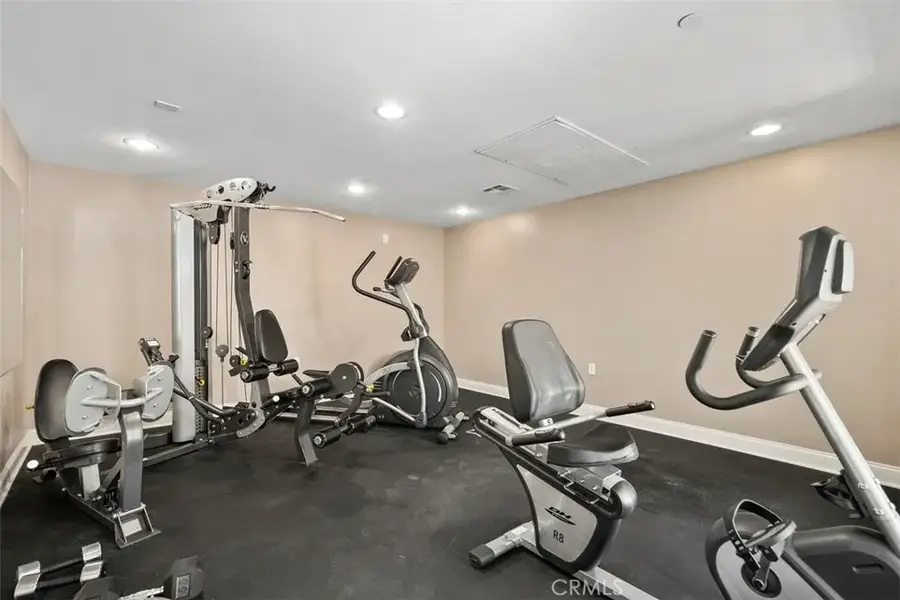6938 Laurel Canyon #108, North Hollywood, CA 91605 - #3