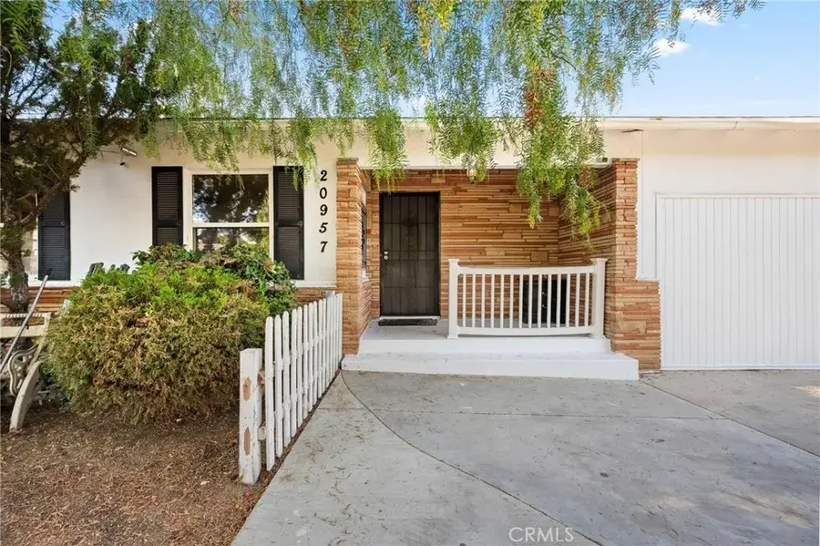20957 Community Street, Canoga Park, CA 91304 - #2