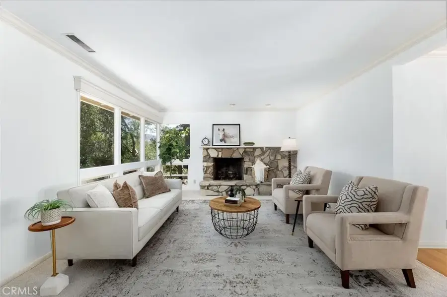 10527 Colebrook Street, Shadow Hills, CA 91040 - #3
