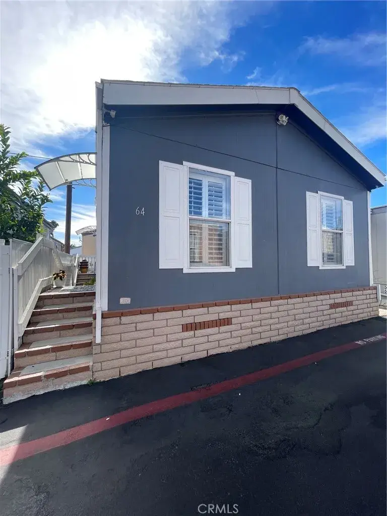 7560 Woodman #64, Van Nuys, CA 91405 - #1