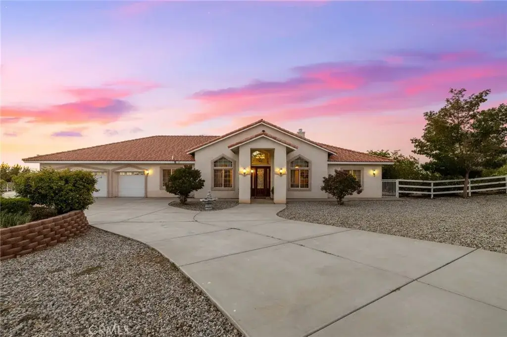 17173 Fort Tejon Road, Llano, CA 93544 - #1