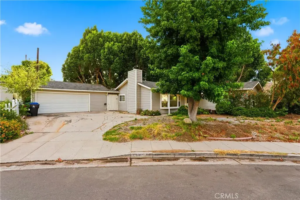 5345 Don Pio Drive, Woodland Hills, CA 91364 - #1