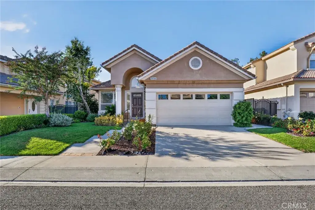 20541 Bergamo, Porter Ranch, CA 91326 - #1
