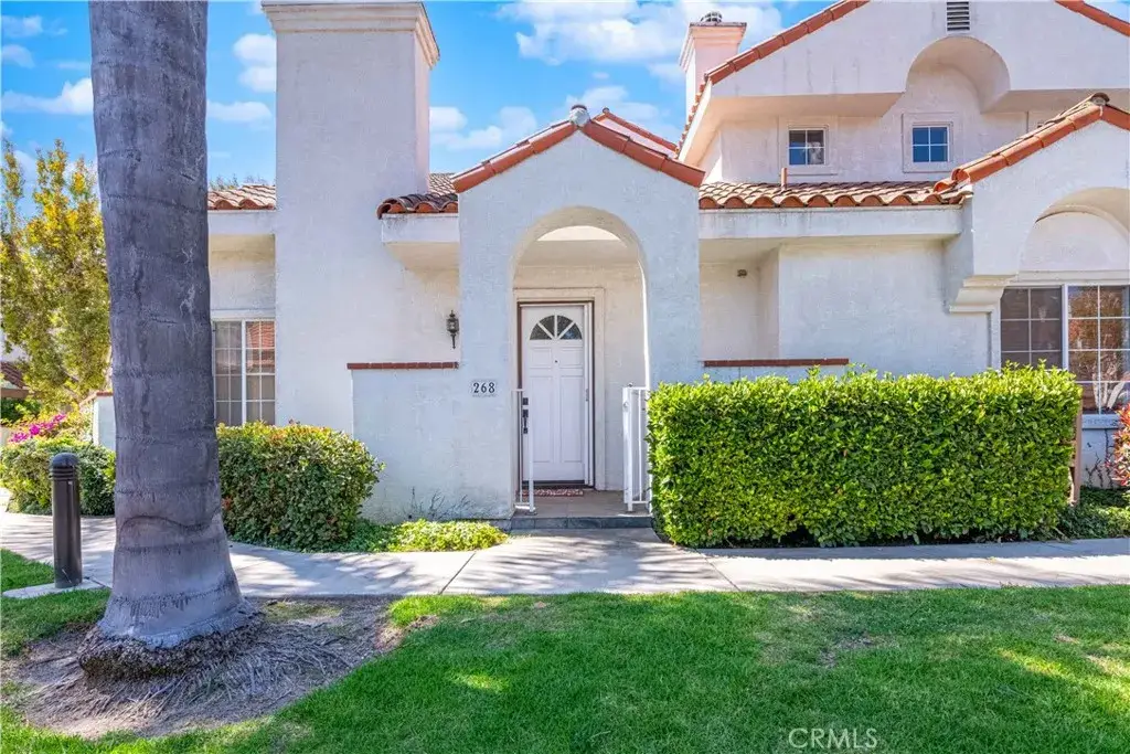 268 Camino Cortina, Camarillo, CA 93010 - #1