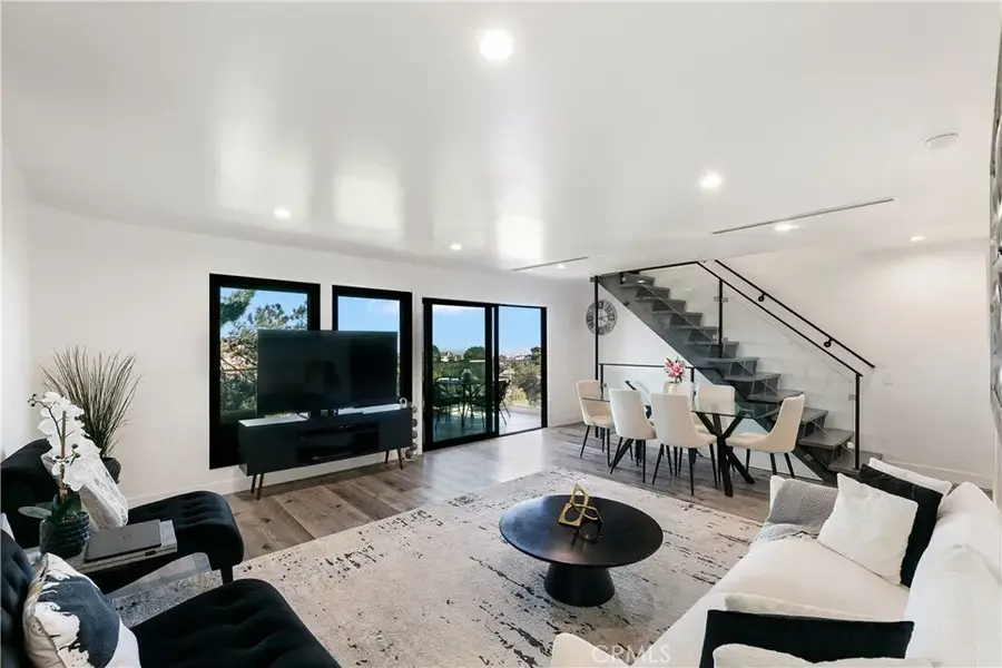 8960 Crescent Drive, Los Angeles, CA 90046 - #3