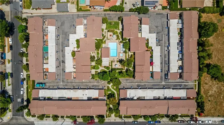16745 Vanowen, Van Nuys, CA 91406 - #3