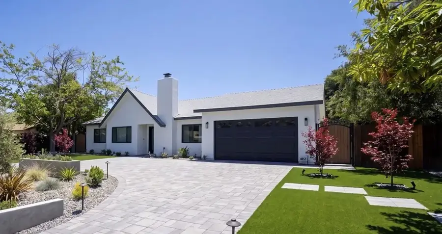 2665 Calle Limonero, Thousand Oaks, CA 91360 - #2
