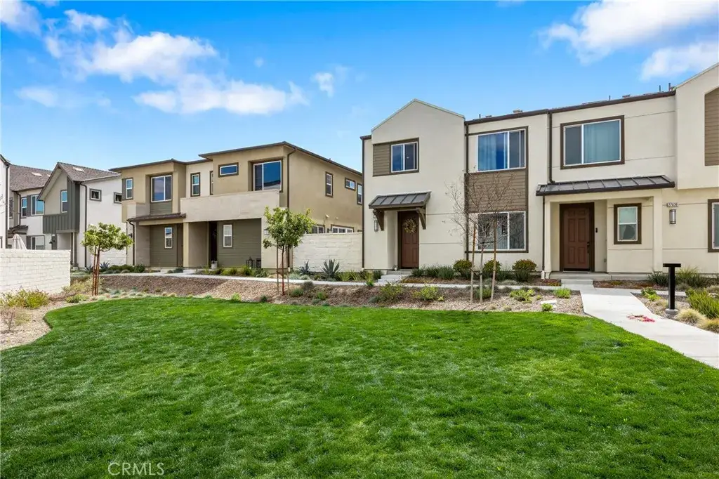 27632 Ensemble, Valencia, CA 91381 - #1