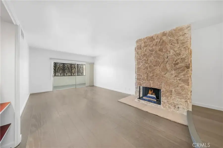 521 Montana Avenue #211, Santa Monica, CA 90403 - #3