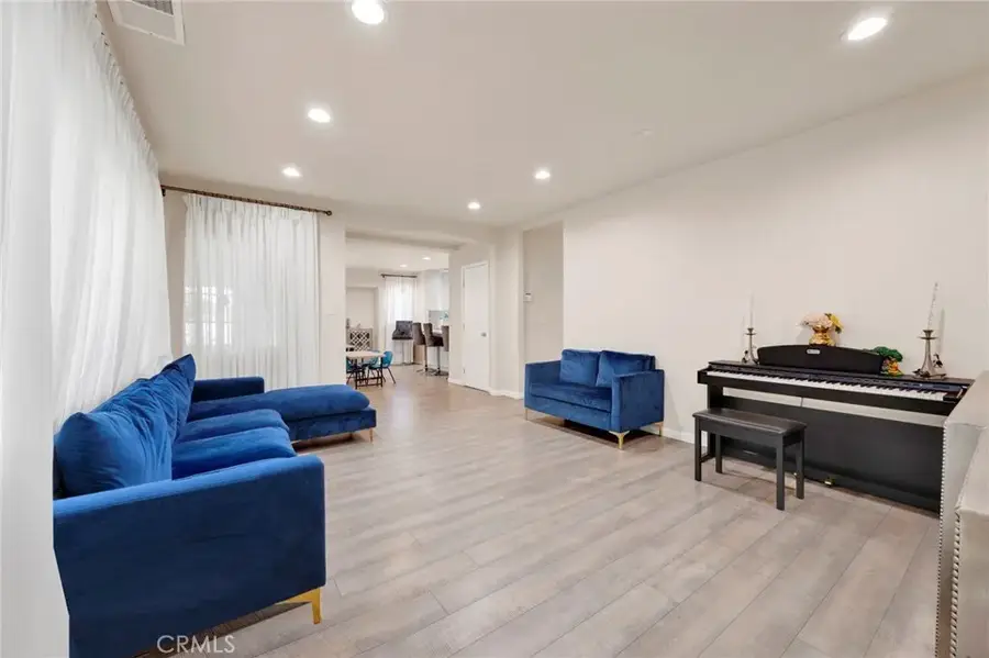 249 Zerr Court, Glendale, CA 91206 - #2