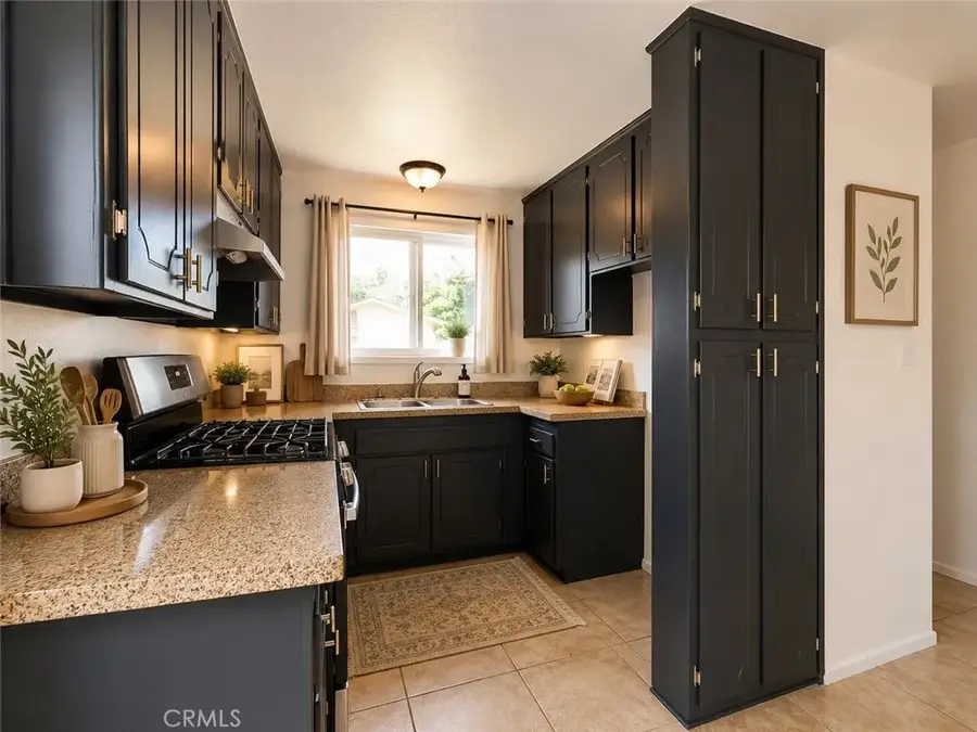 44137 Fern, Lancaster, CA 93534 - #2