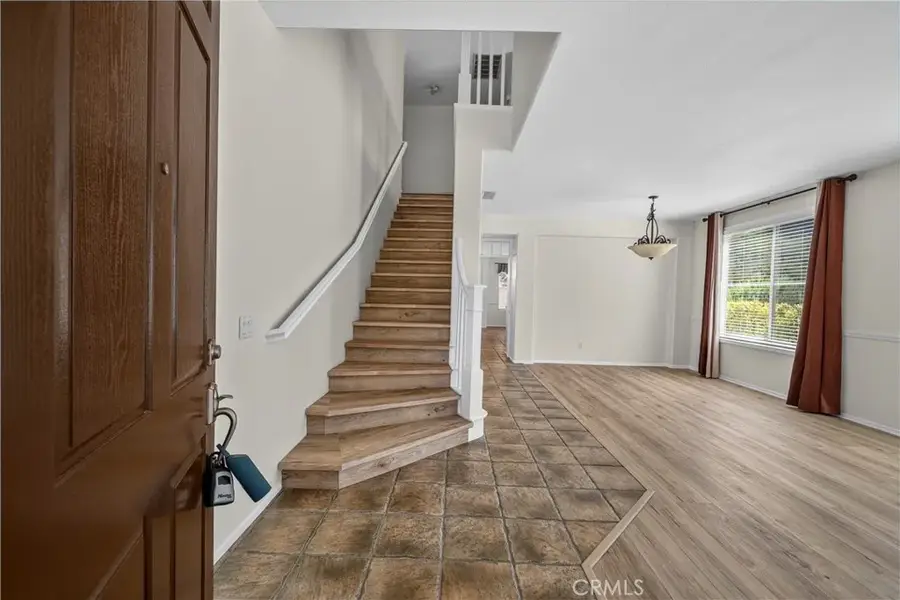 28454 Cascade, Castaic, CA 91384 - #2