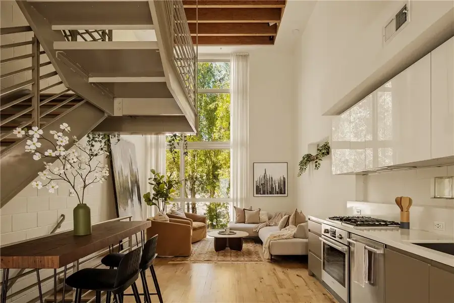 3450 Cahuenga West #907, Los Angeles, CA 90068 - #2