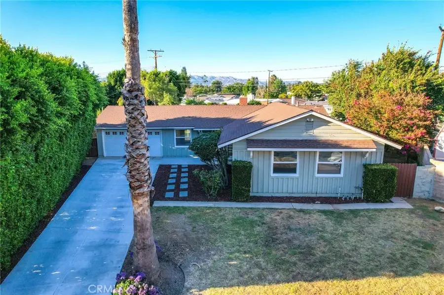 22923 Arminta Street, West Hills, CA 91304 - #2