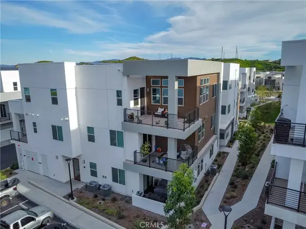 27227 Diamond Peak Lane #302, Valencia, CA 91381