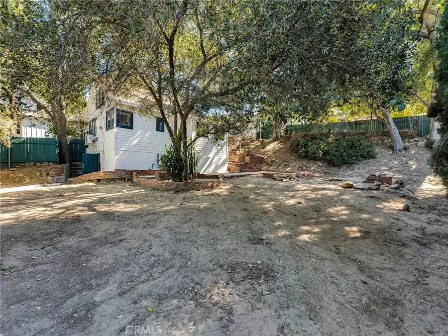 4240 Ensenada Drive, Woodland Hills, CA 91364 - #3