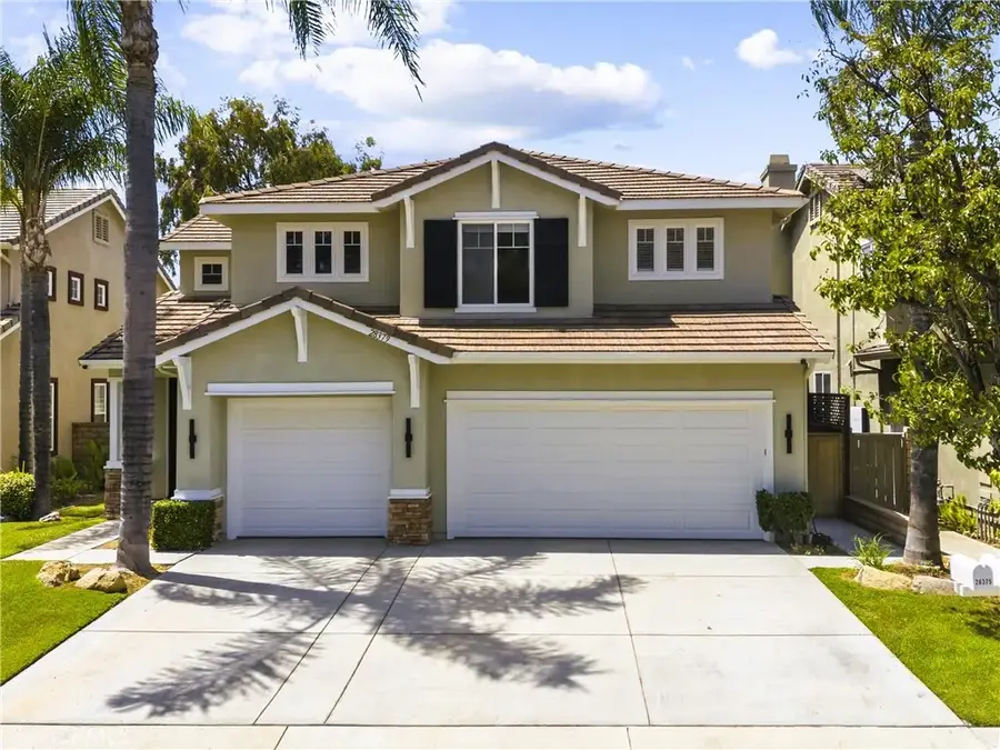 28379 Calex Dr, Valencia, CA 91354 - #2