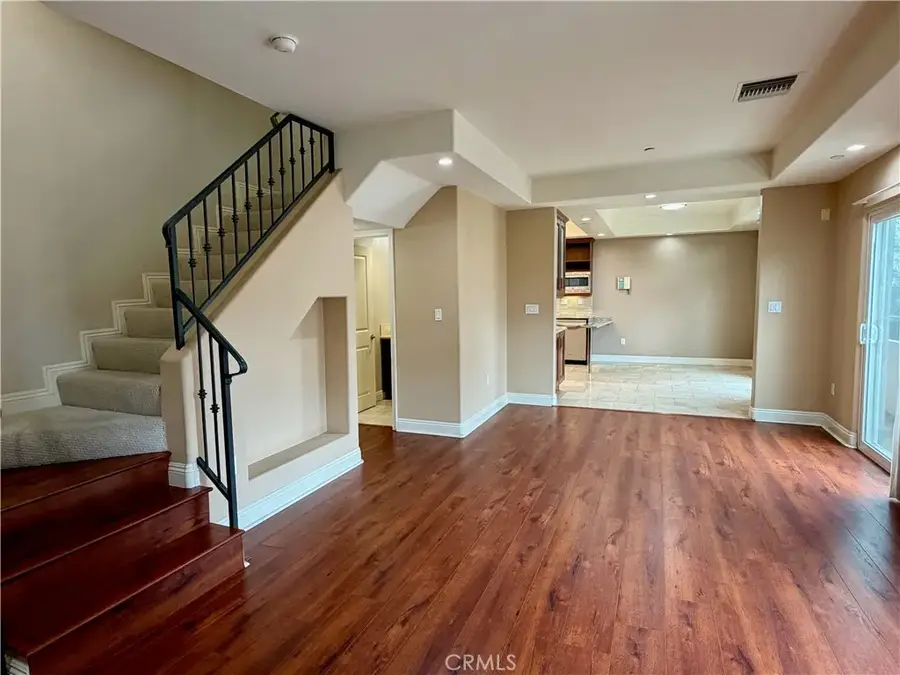 11323 Huston #1, North Hollywood, CA 91601 - #3