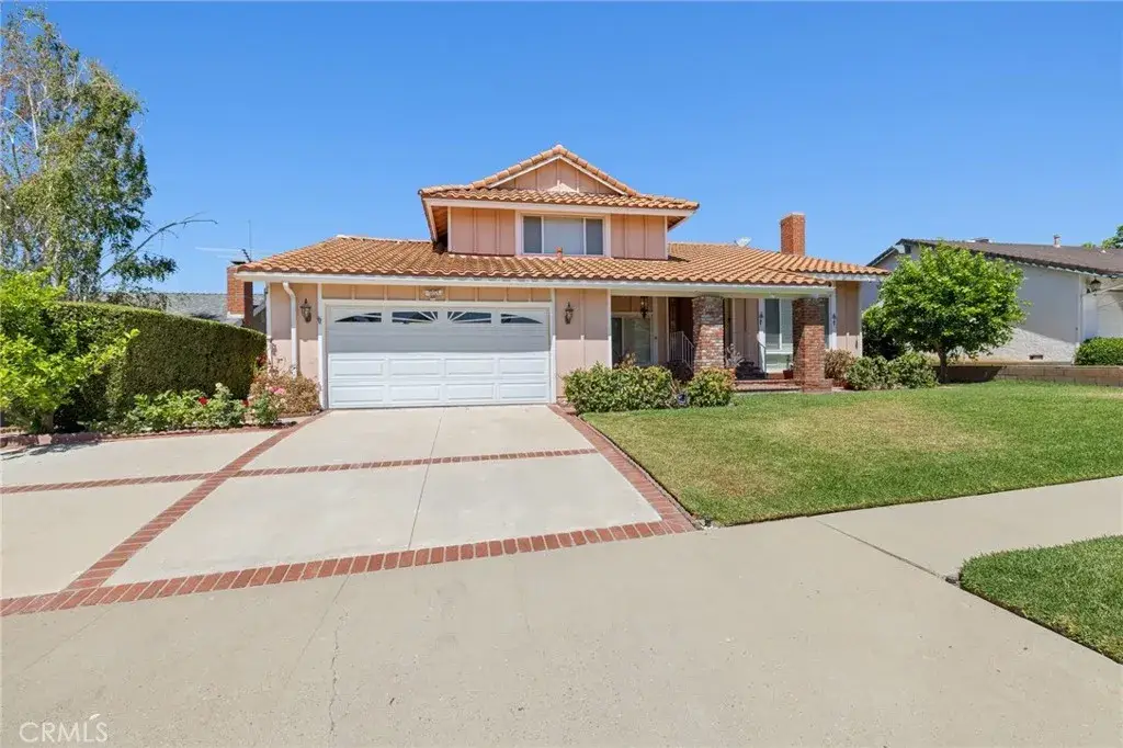 1535 Gene, Simi Valley, CA 93065 - #1