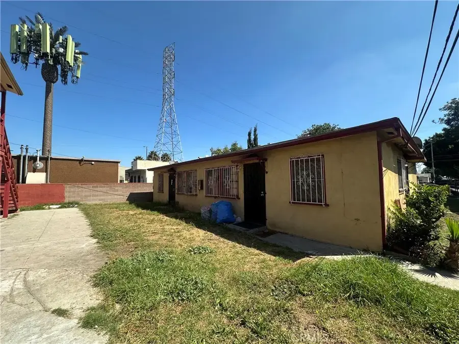 9809 Avalon, Los Angeles, CA 90003 - #3