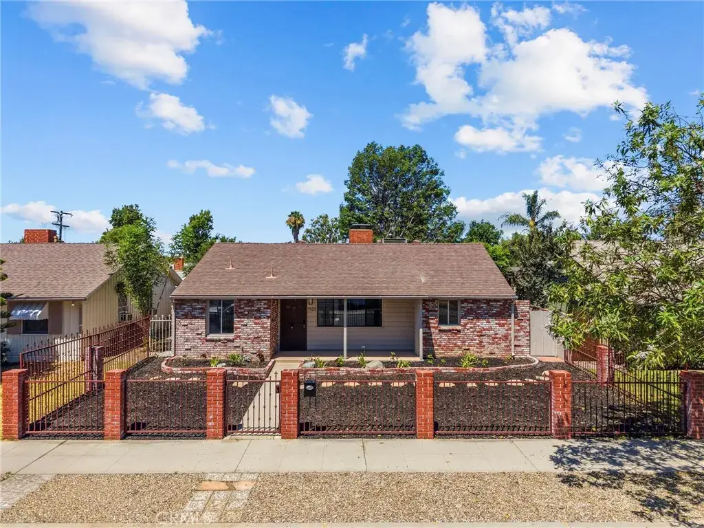 7923 Louise, Northridge, CA 91325 - #1