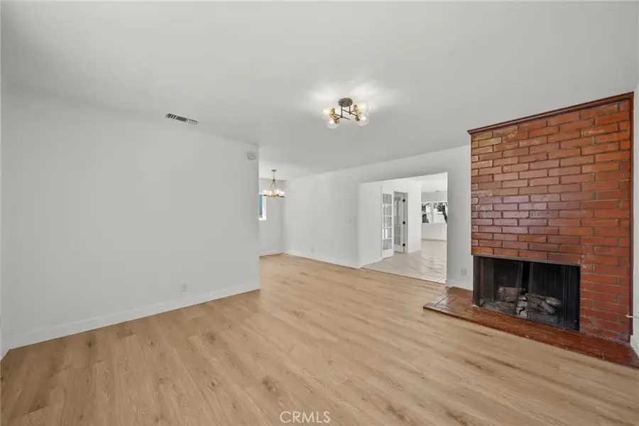 7923 Louise, Northridge, CA 91325 - #3