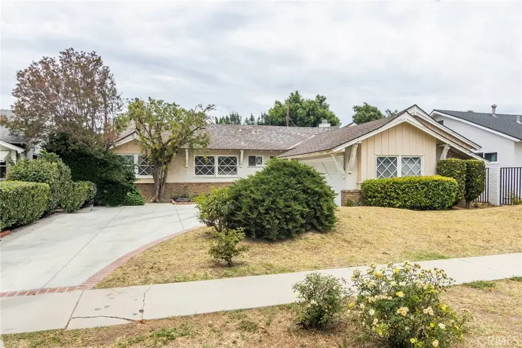 16009 Dearborn, North Hills, CA 91343 - #1