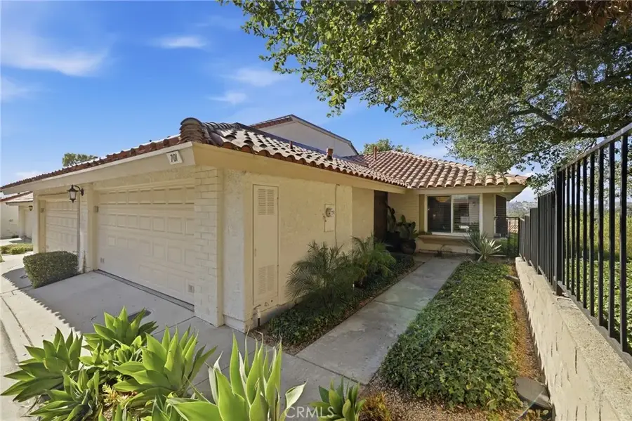 701 Blue Oak Avenue, Newbury Park, CA 91320 - #3