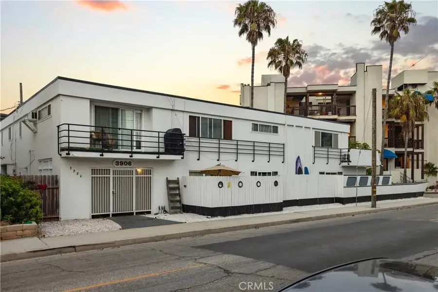 3906 Pacific Avenue, Marina Del Rey, CA 90292 - #2