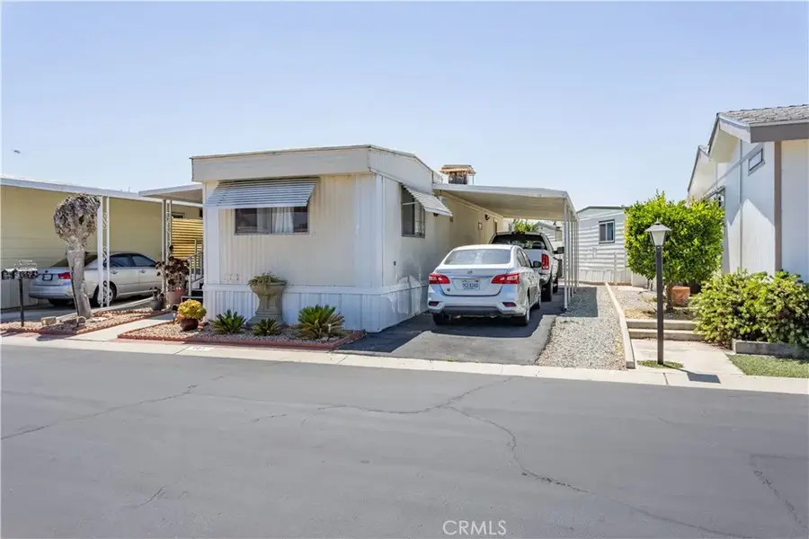 575 S Lyon #161, Hemet, CA 92543 - #2
