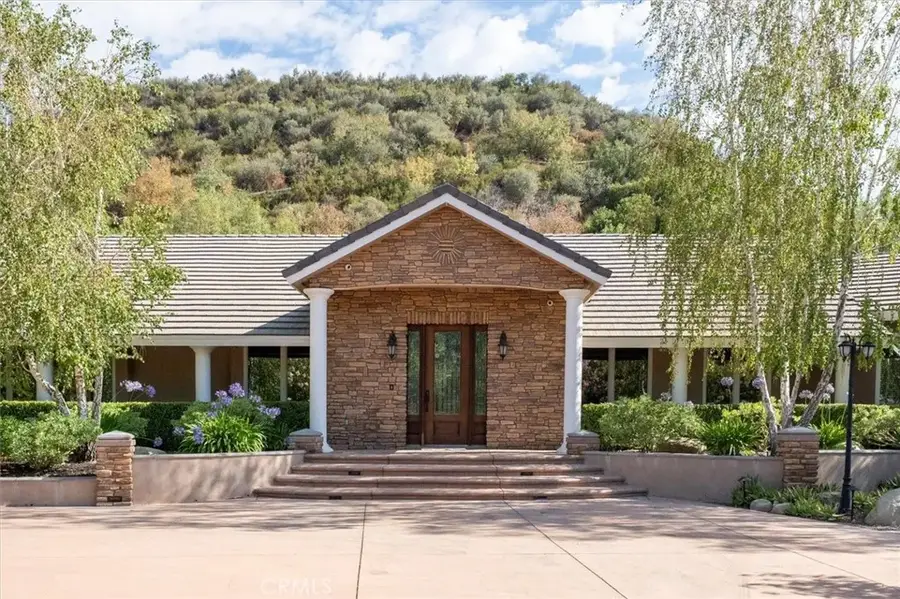 26631 Loop Avenue, Canyon Country, CA 91387 - #2