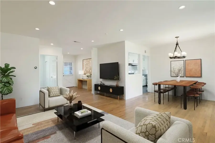 20743 Cantara Street, Winnetka, CA 91306 - #3