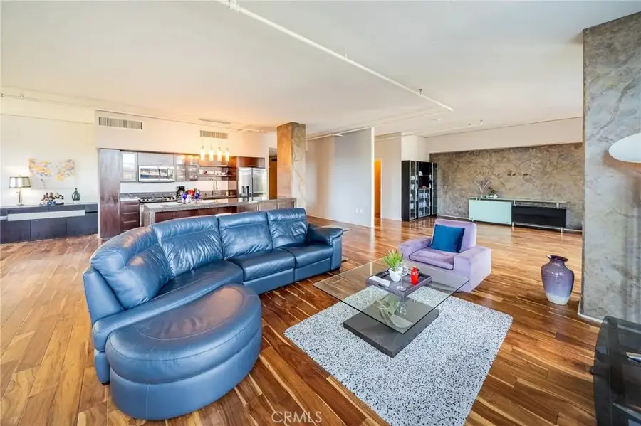 1111 S Grand Avenue, Los Angeles, CA 90015 - #3