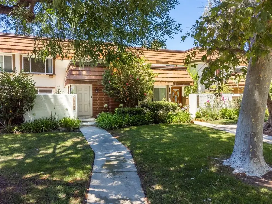22170 James Alan #3, Chatsworth, CA 91311 - #3