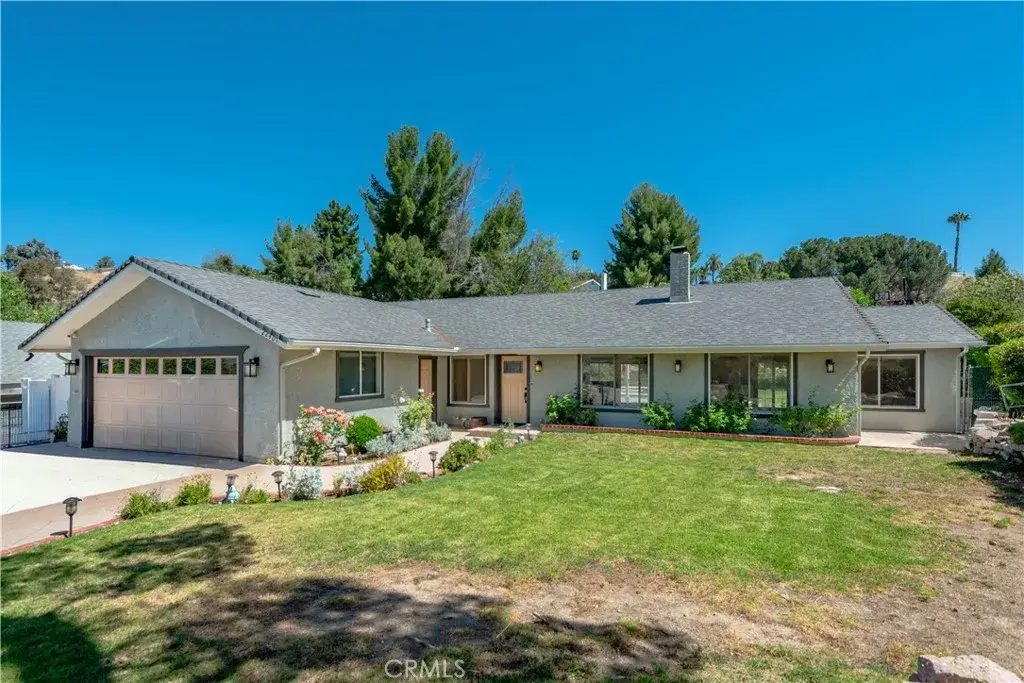 22401 Barbacoa, Saugus, CA 91350 - #1