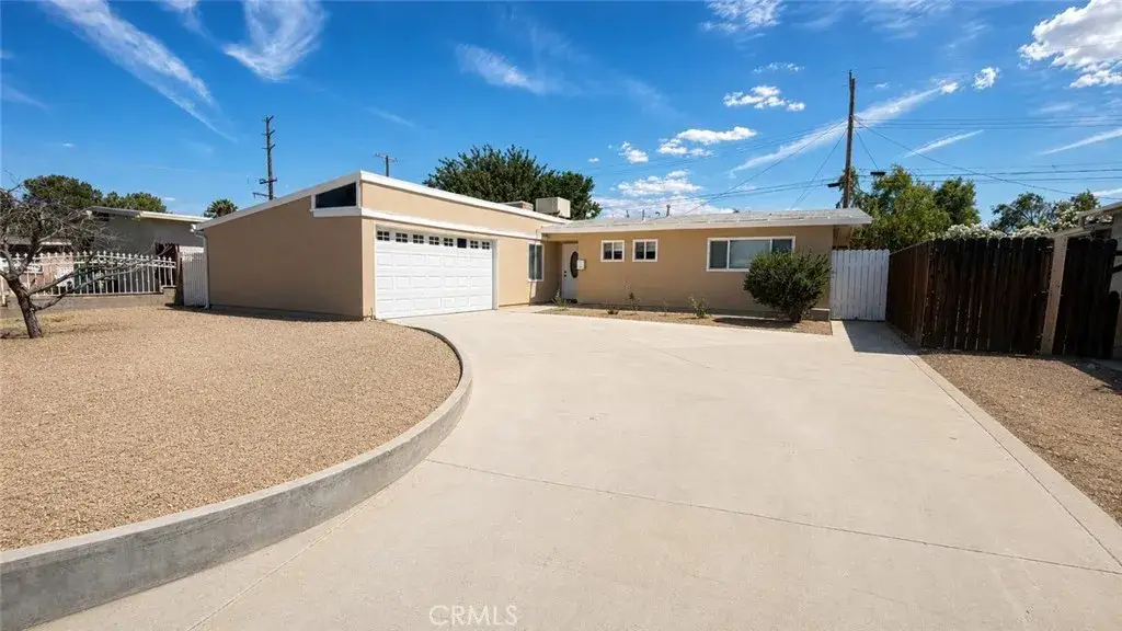 1016 W Avenue H5, Lancaster, CA 93534 - #1