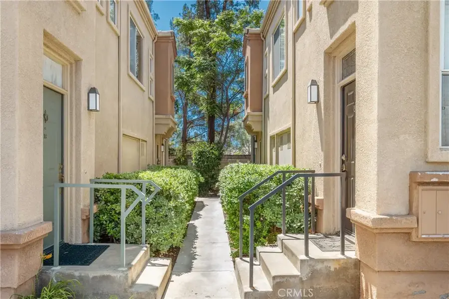 26939 Hillsborough Parkway #20, Valencia, CA 91354 - #2