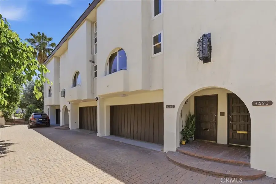5218 Lindley Avenue #3, Encino, CA 91316 - #2