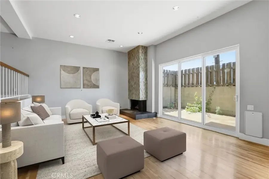 5218 Lindley Avenue #3, Encino, CA 91316 - #3