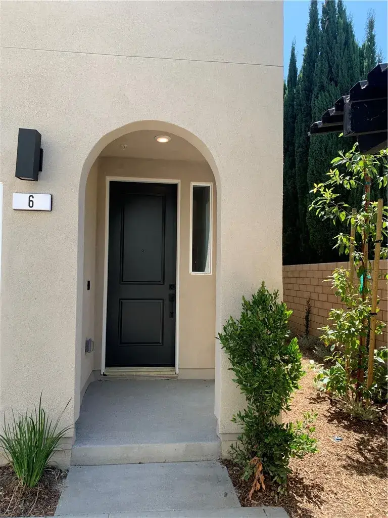 9425 N. Sepulveda Blvd. #6, North Hills, CA 91343 - #2