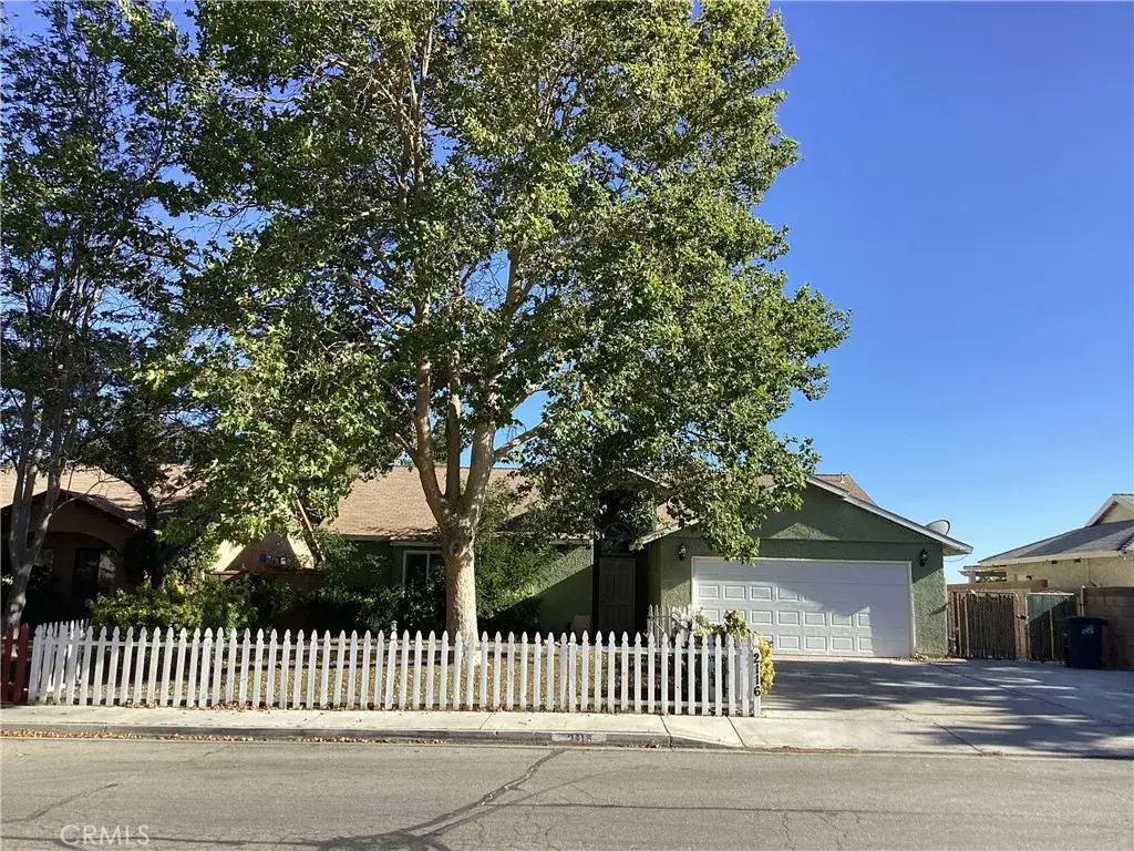 2116 Phlox, Rosamond, CA 93560 - #1