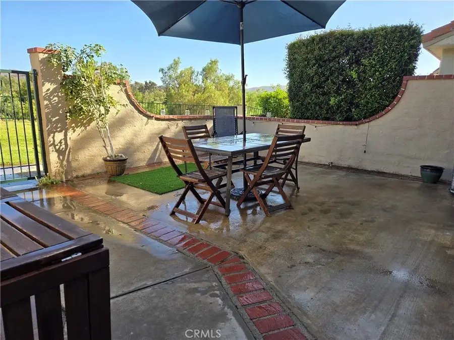 236 Country Club Drive #B, Simi Valley, CA 93065 - #3