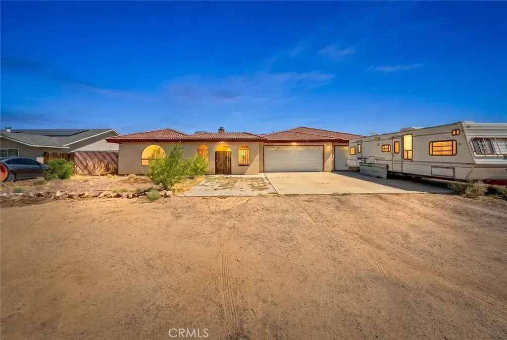 9121 Grove Avenue, California City, CA 93505 - #1