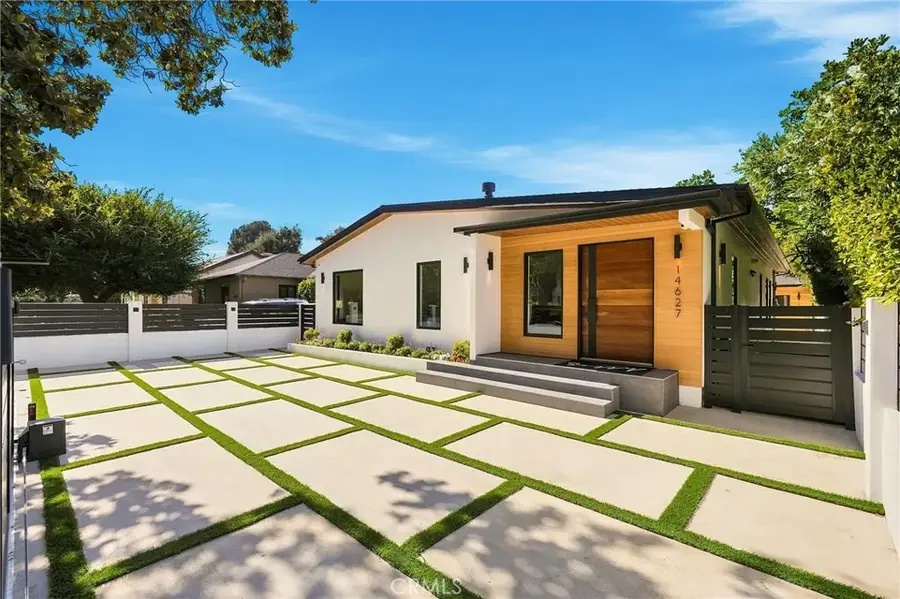 14627 Huston, Sherman Oaks, CA 91403 - #2