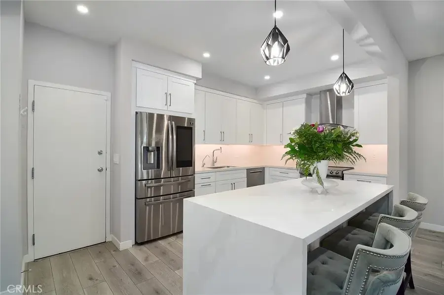 5216 Yarmouth Avenue #307, Encino, CA 91316 - #3
