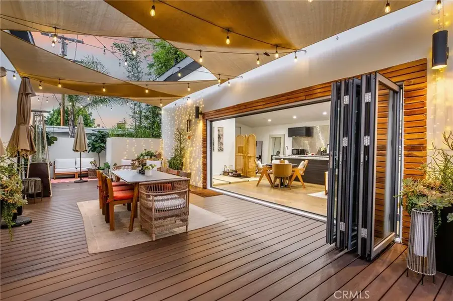 11645 Woodbridge Street, Studio City, CA 91604 - #2