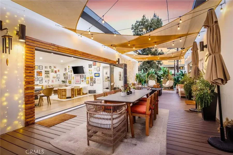 11645 Woodbridge Street, Studio City, CA 91604 - #3